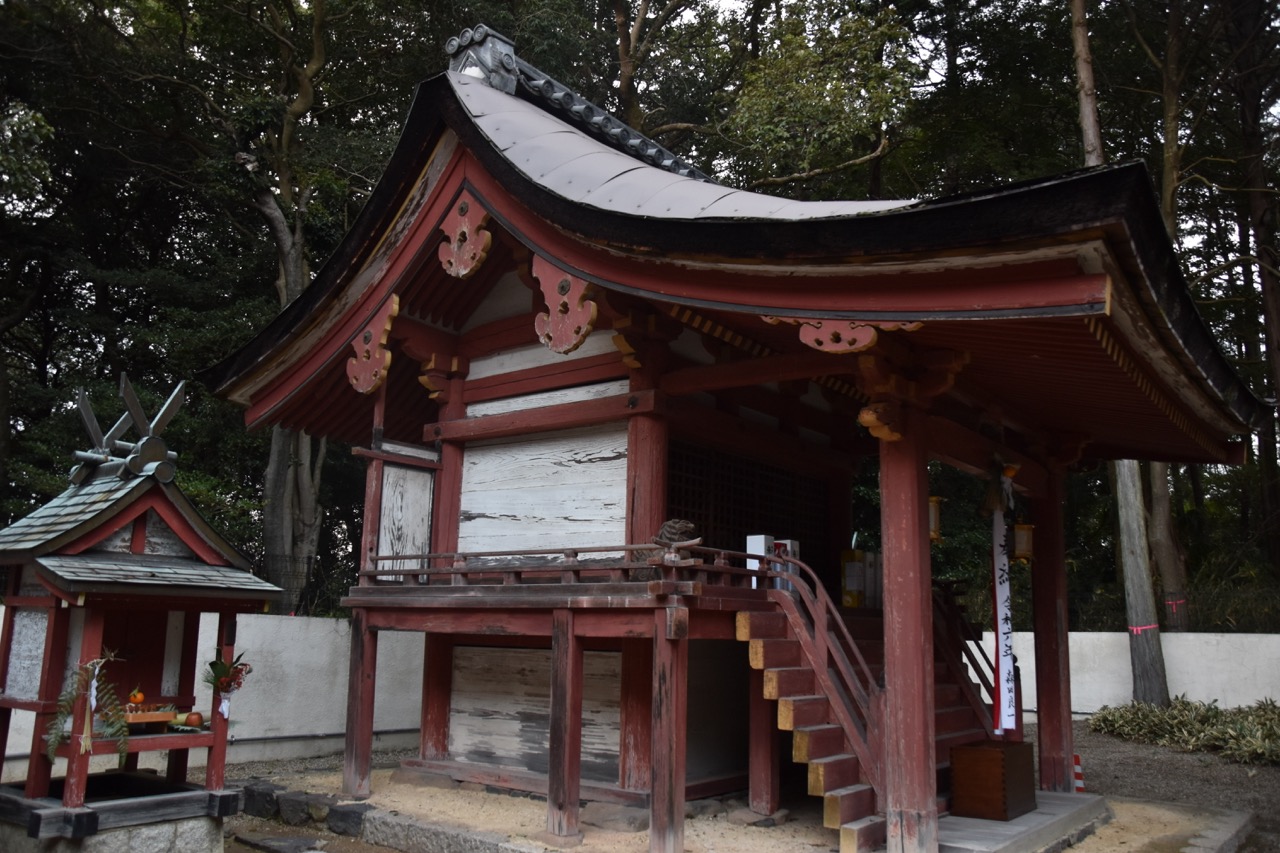 宇奈多理座高御魂神社（側面）